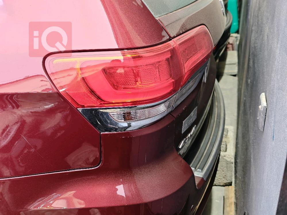 جيب جراند شيروكي